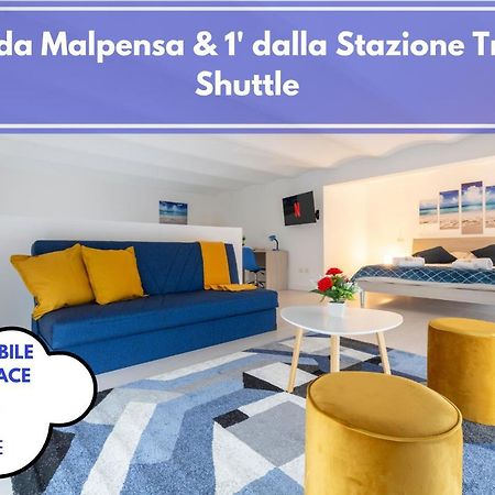 Appartamento 10' Da Malpensa & 1' Dalla Stazione TreniShuttle Somma Lombardo Esterno foto